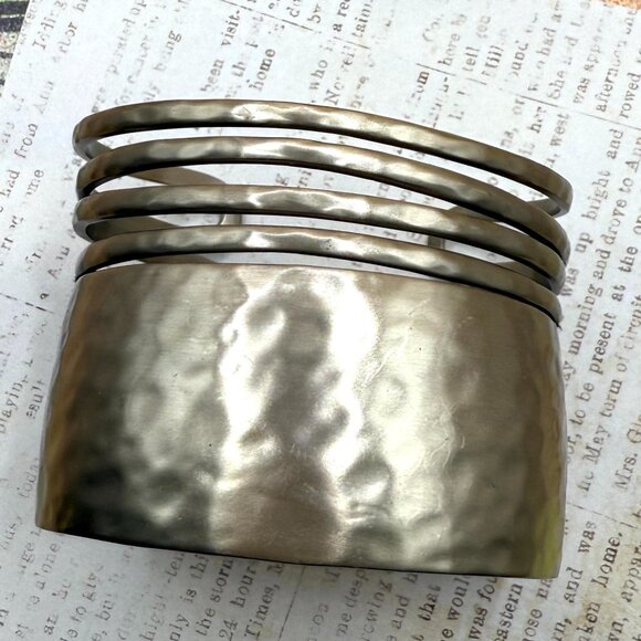 Silpada Wide Elegant Hammered Cuff Bracelet Brass Bronze Wide Designer - Picture 1 of 13